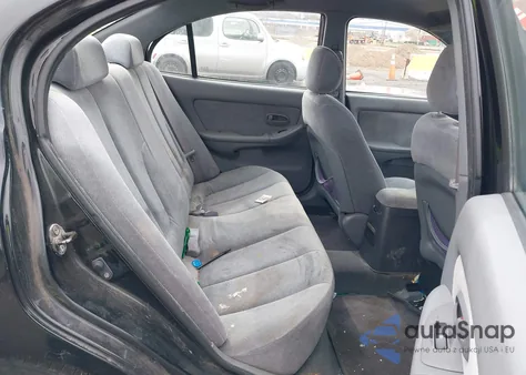 2005 Hyundai Elantra Gls/Gt from USA, damaged, VIN KMHDN46D65U142174